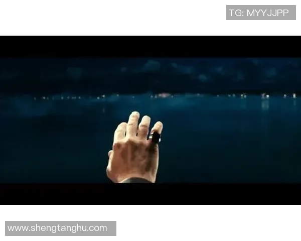 追逐梦想的绿茵传奇足球之心小说中的青春与热血